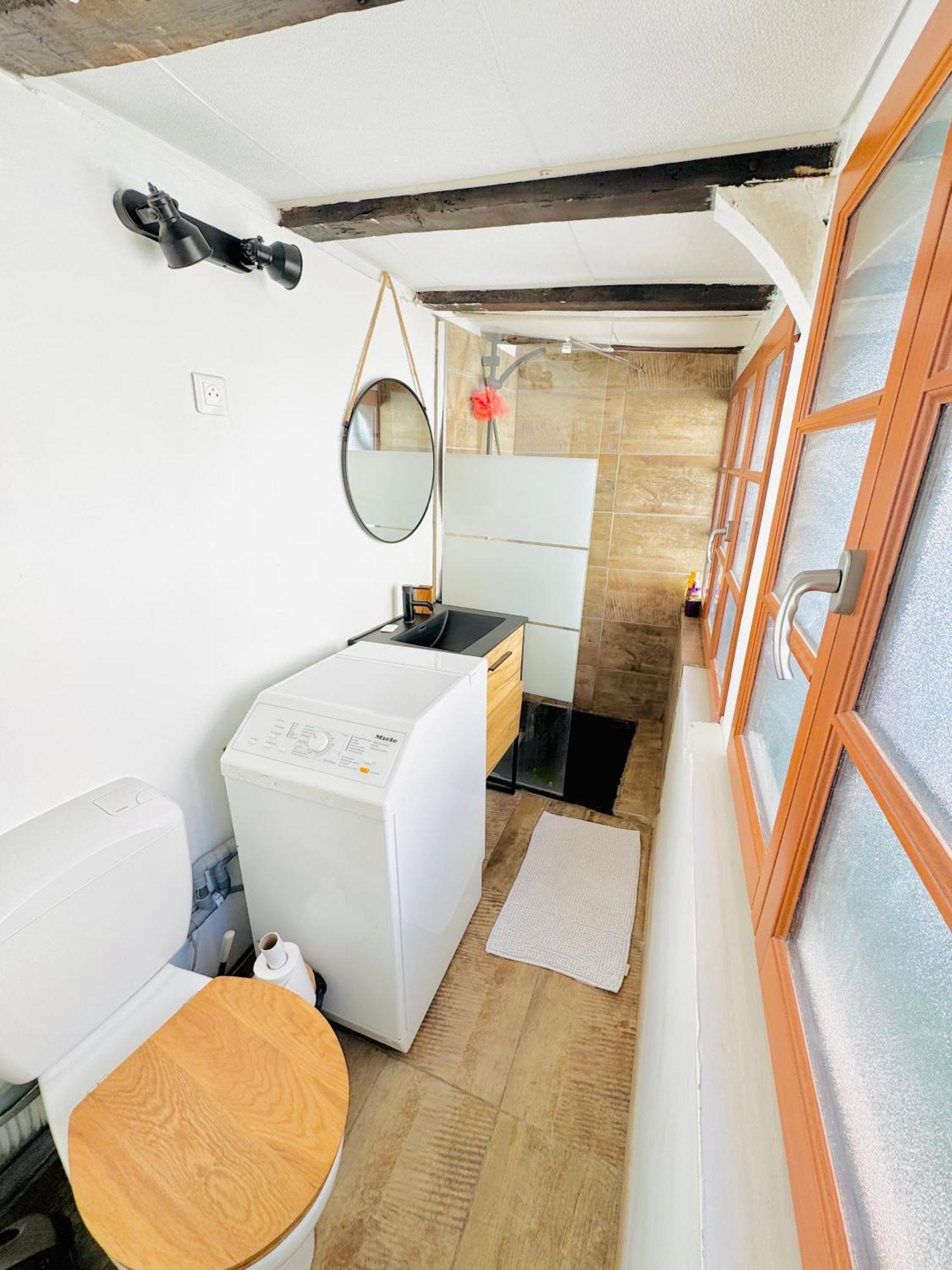 L Atypique De Bourbonnoux Apartment Bourges Exterior photo